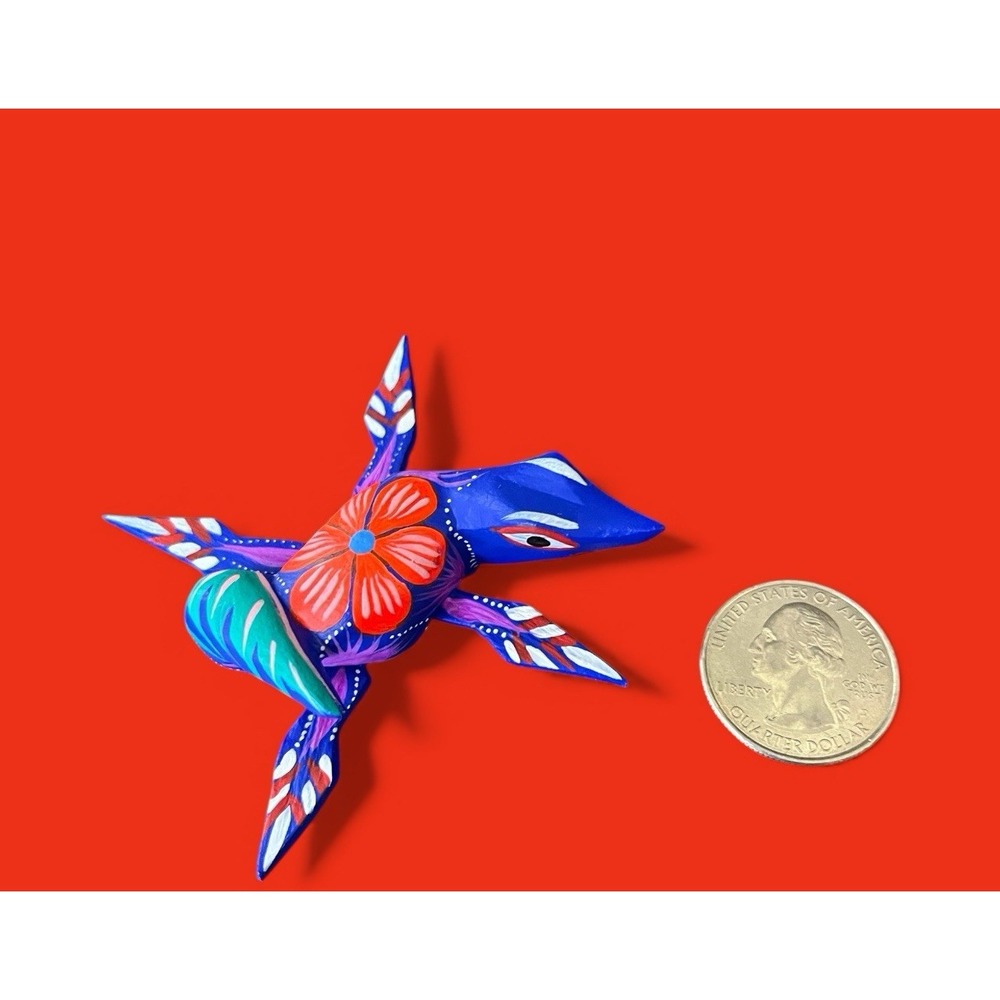 Oaxacan Alebrije Miniature Lizard Iguana Copal Wood Carving Multicolor Folk Art - Picture 3 of 10